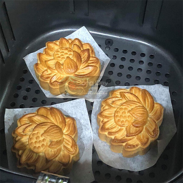 cách sử dụng lò chiên không dầu nướng bánh trung thu