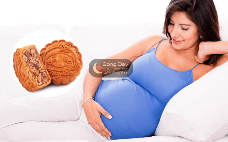 lưu ý bà bầu khi ăn bánh trung thu