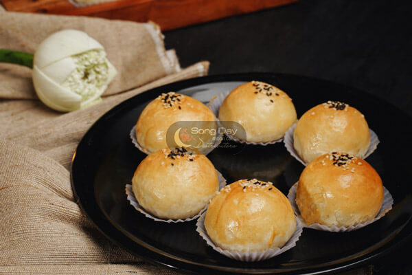 bánh trung thu đài loan nhân chà bông