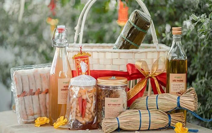 giỏ quà tế truyền thống