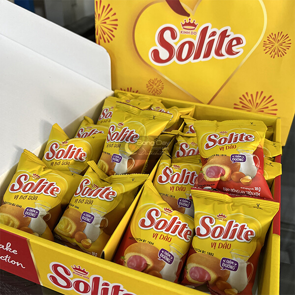 Solite tròn Bánh bông lan kem vị dâu, bơ sữa