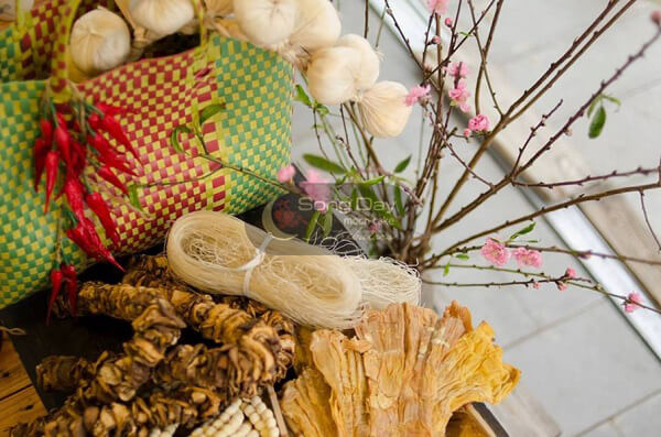 đồ khô biếu tết