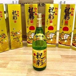 Rượu sake vẩy vàng 1.8L Takara Shozu chai xanh