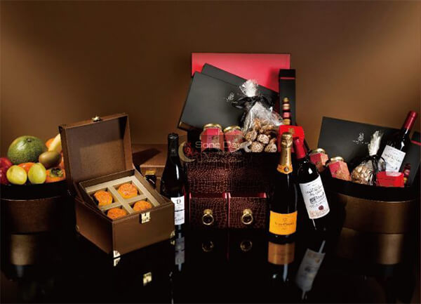 có nên chọn quà tết biếu khách dựa trên thiết kế