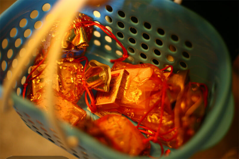 đầu năm mua muối