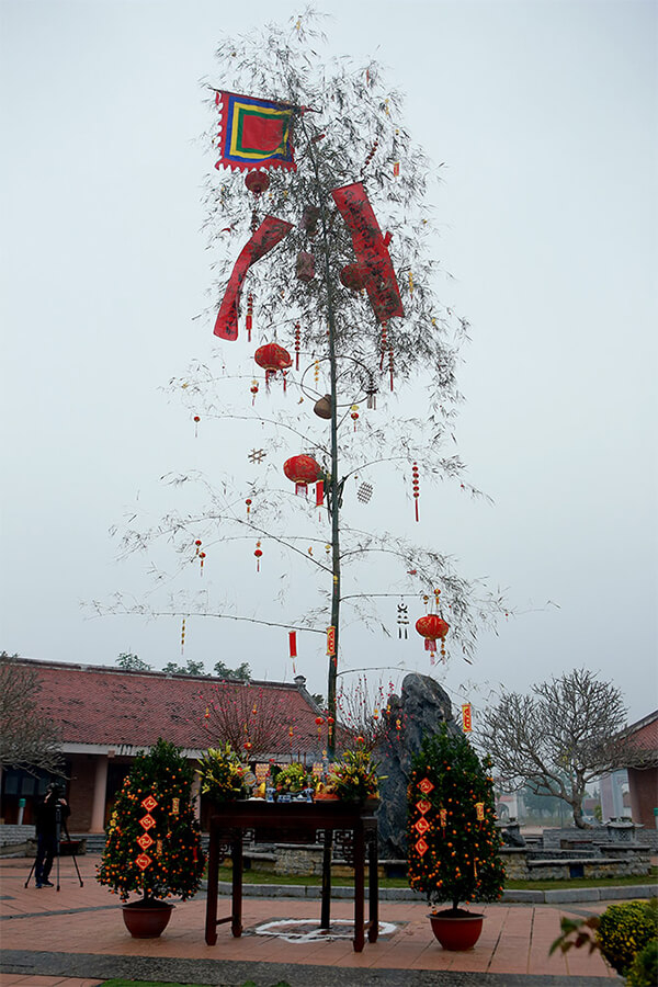 xu hướng cây nêu ngày tết