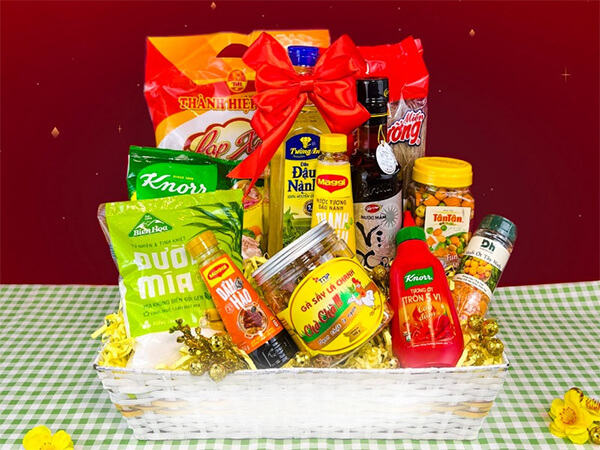 Sử Dụng Lại Đồ Cũ Hoặc Tự Làm Quà Tặng